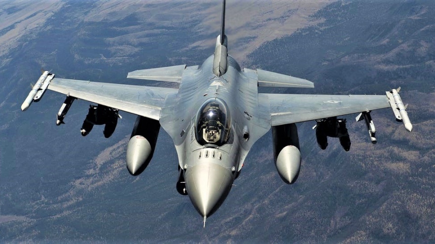 Không quân Mỹ “dọn đường” để chiến đấu cơ F-16 Fighting Falcon “tái xuất”